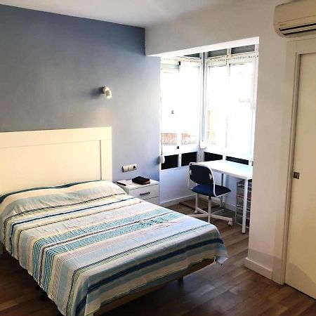 Malaga Centro - La Trinidadアパートメント エクステリア 写真